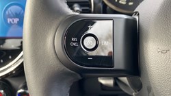 2023 (23) MINI HATCHBACK 1.5 Cooper Classic Premium 5dr Auto 4928832