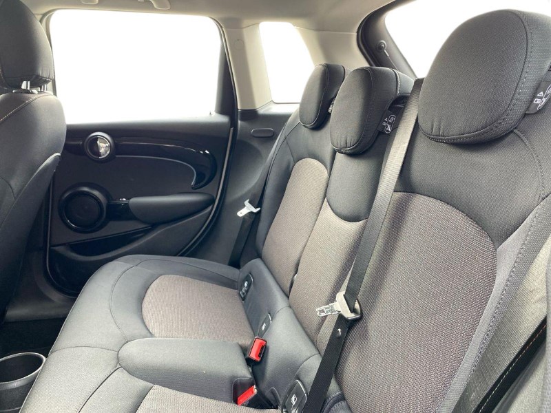 2023 (23) MINI HATCHBACK 1.5 Cooper Classic Premium 5dr Auto 4928827