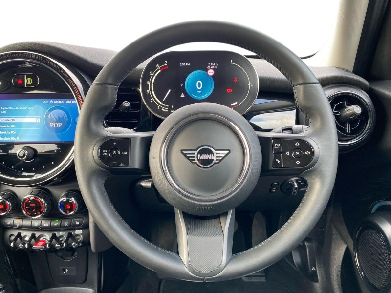 2023 (23) MINI HATCHBACK 1.5 Cooper Classic Premium 5dr Auto 4928820