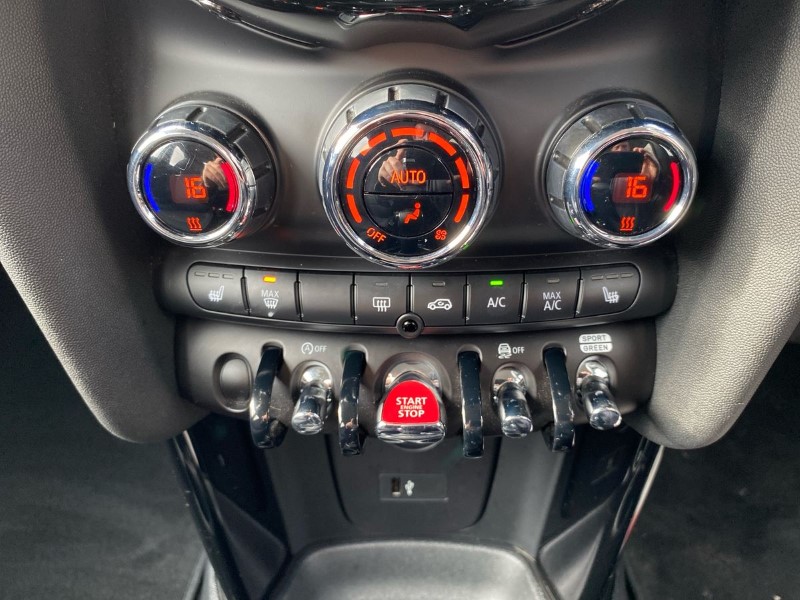 2023 (23) MINI HATCHBACK 1.5 Cooper Classic Premium 5dr Auto 4928843