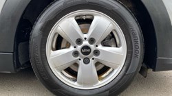 2023 (23) MINI HATCHBACK 1.5 Cooper Classic Premium 5dr Auto 4925273