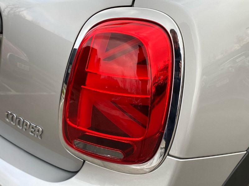 2023 (23) MINI HATCHBACK 1.5 Cooper Classic Premium 5dr Auto 4928861