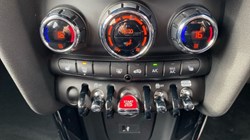 2023 (23) MINI HATCHBACK 1.5 Cooper Classic Premium 5dr Auto 4925287