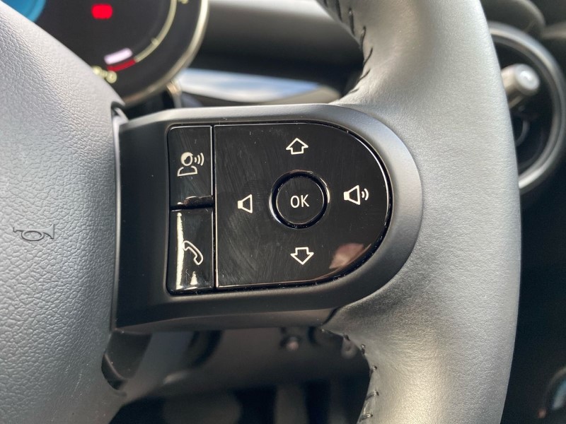 2023 (23) MINI HATCHBACK 1.5 Cooper Classic Premium 5dr Auto 4928833