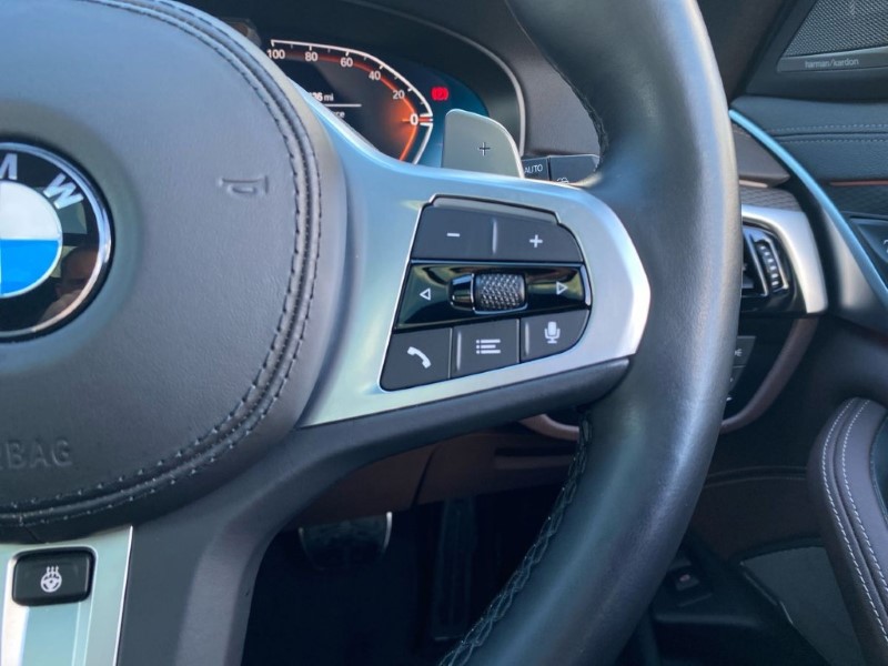 2021 (71) BMW 5 SERIES 530d xDrive MHT M Sport 5dr Auto 4926684