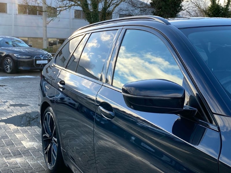 2021 (71) BMW 5 SERIES 530d xDrive MHT M Sport 5dr Auto 4926719