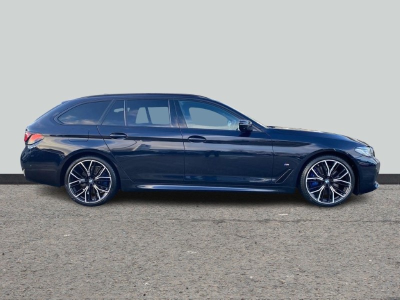 2021 (71) BMW 5 SERIES 530d xDrive MHT M Sport 5dr Auto 4926669