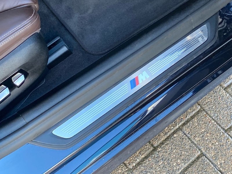 2021 (71) BMW 5 SERIES 530d xDrive MHT M Sport 5dr Auto 4926705