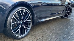 2021 (71) BMW 5 SERIES 530d xDrive MHT M Sport 5dr Auto 4926717