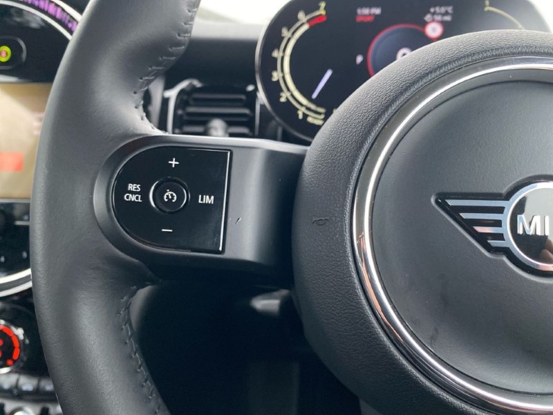 2022 (72) MINI HATCHBACK 1.5 Cooper Classic 3dr Auto 4979886