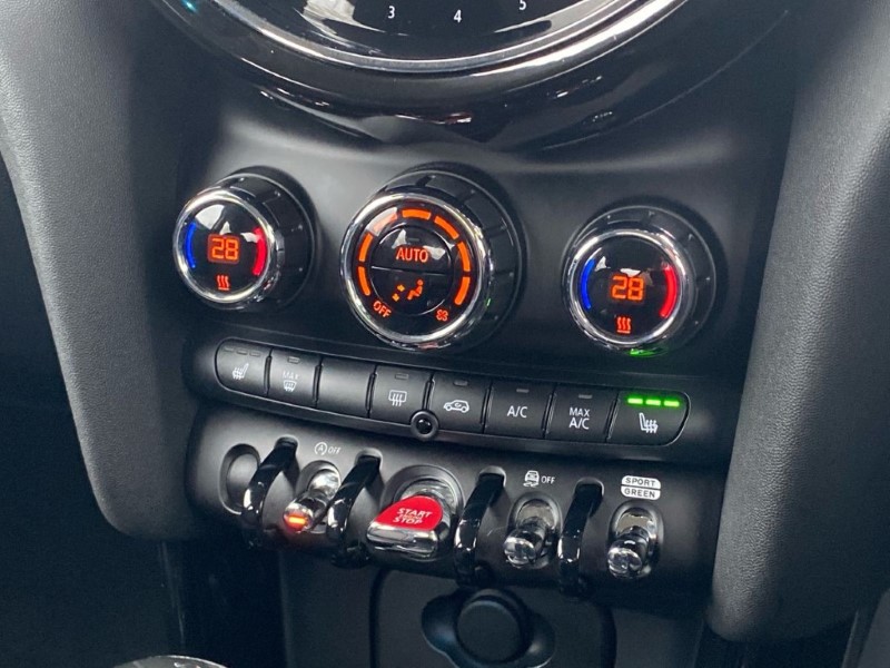 2022 (72) MINI HATCHBACK 1.5 Cooper Classic 3dr Auto 4979897