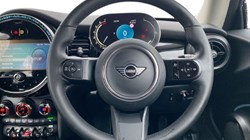 2022 (72) MINI HATCHBACK 1.5 Cooper Classic 3dr Auto 4979874