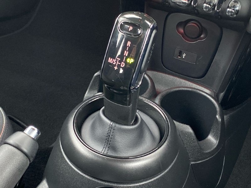 2022 (72) MINI HATCHBACK 1.5 Cooper Classic 3dr Auto 4979901