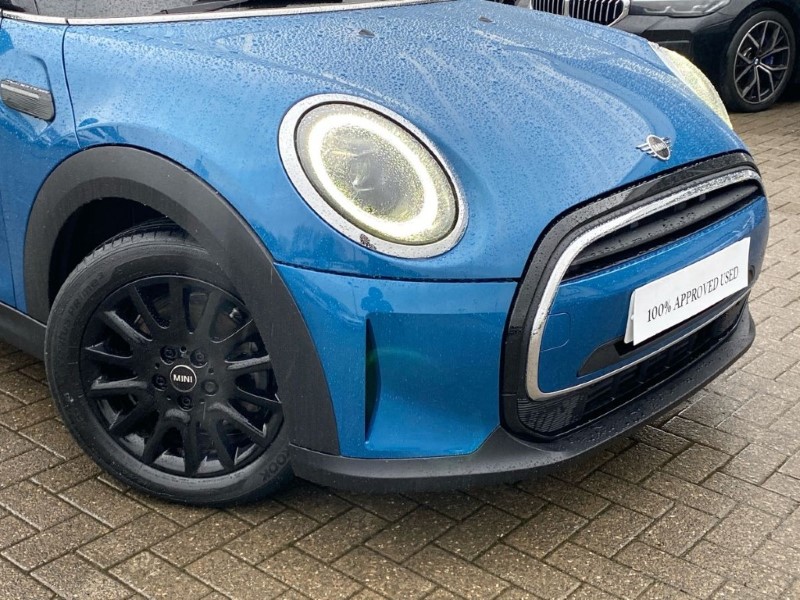2022 (72) MINI HATCHBACK 1.5 Cooper Classic 3dr Auto 4979906