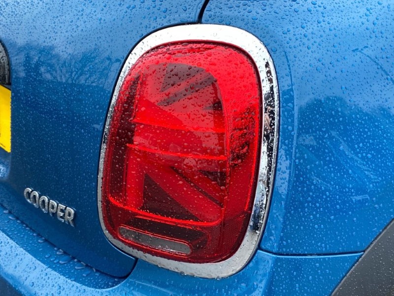 2022 (72) MINI HATCHBACK 1.5 Cooper Classic 3dr Auto 4979912