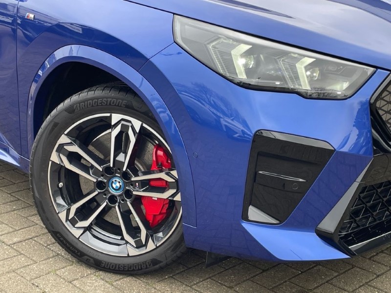 2025 (75) BMW iX2 150kW eDrive20 Shadow Edition 65kWh 5dr Auto 5088540