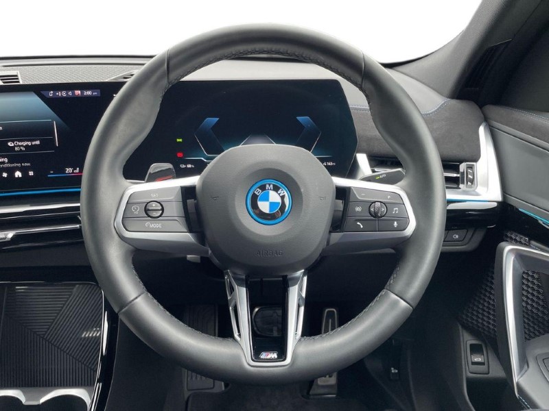 2025 (75) BMW iX2 150kW eDrive20 Shadow Edition 65kWh 5dr Auto 5088509