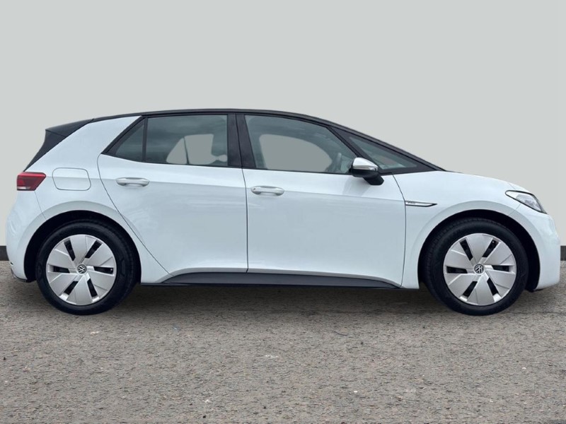 2021 (71) VOLKSWAGEN ID.3 150kW Life Pro Performance 58kWh 5dr Auto 5246409