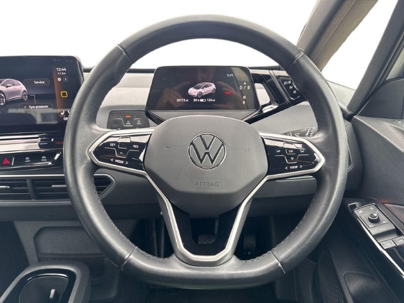 2021 (71) VOLKSWAGEN ID.3 150kW Life Pro Performance 58kWh 5dr Auto 5246411