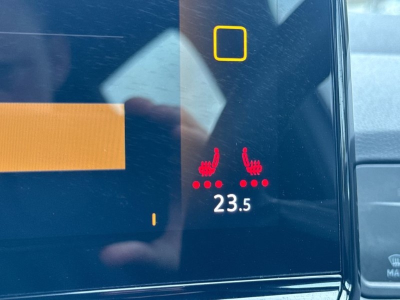 2021 (71) VOLKSWAGEN ID.3 150kW Life Pro Performance 58kWh 5dr Auto 5246437