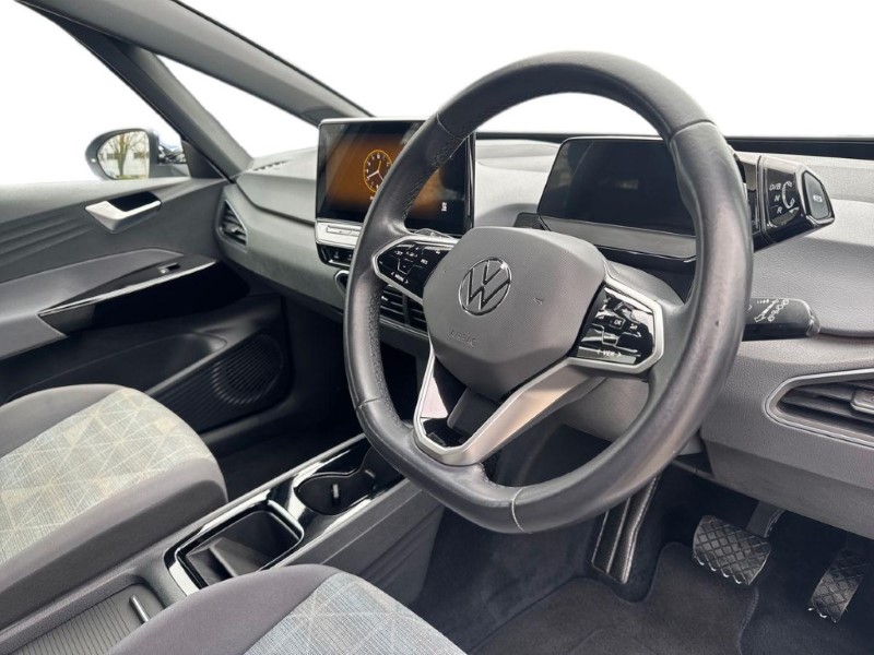 2021 (71) VOLKSWAGEN ID.3 150kW Life Pro Performance 58kWh 5dr Auto 5246412