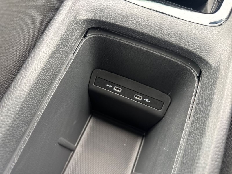 2021 (71) VOLKSWAGEN ID.3 150kW Life Pro Performance 58kWh 5dr Auto 5246440