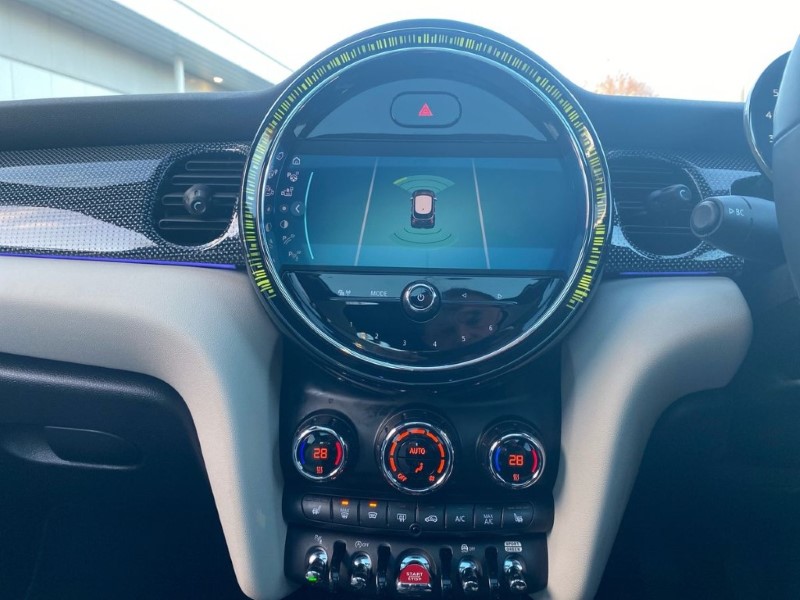 2021 (71) MINI HATCHBACK 1.5 Cooper Exclusive 5dr 4960318