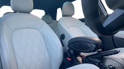 2021 (71) MINI HATCHBACK 1.5 Cooper Exclusive 5dr 4960301