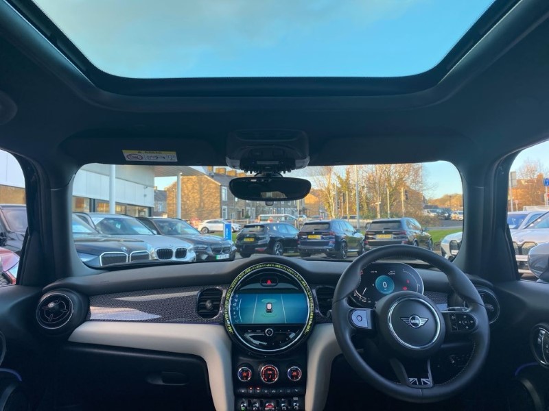 2021 (71) MINI HATCHBACK 1.5 Cooper Exclusive 5dr 4960311