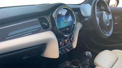 2021 (71) MINI HATCHBACK 1.5 Cooper Exclusive 5dr 4960297