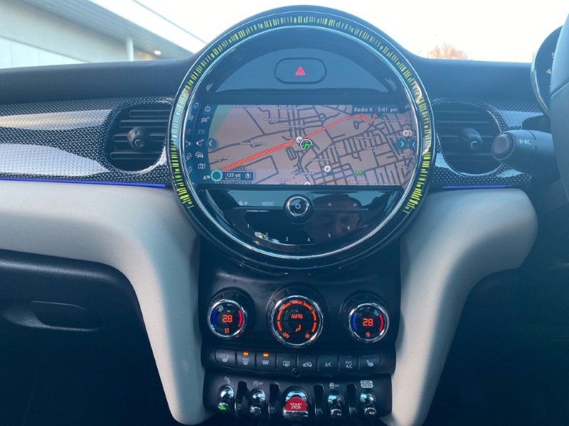 2021 (71) MINI HATCHBACK 1.5 Cooper Exclusive 5dr 4960317