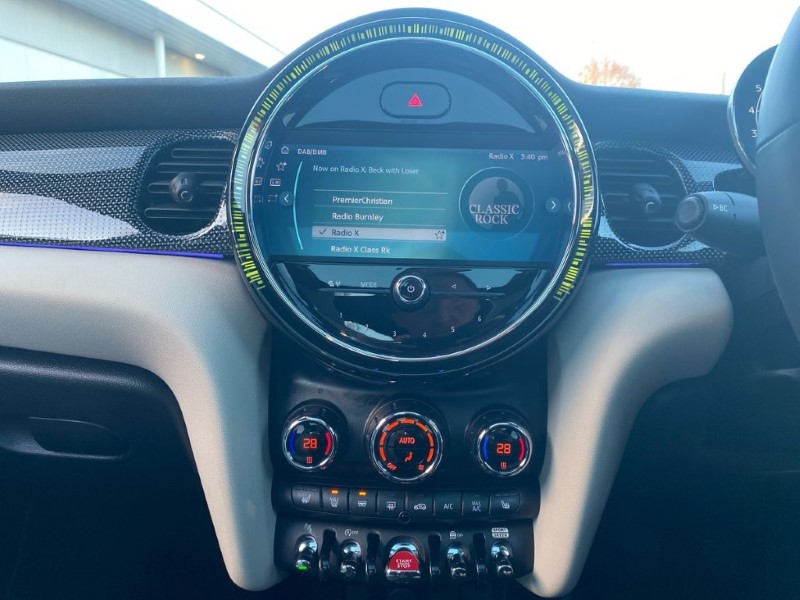 2021 (71) MINI HATCHBACK 1.5 Cooper Exclusive 5dr 4960298