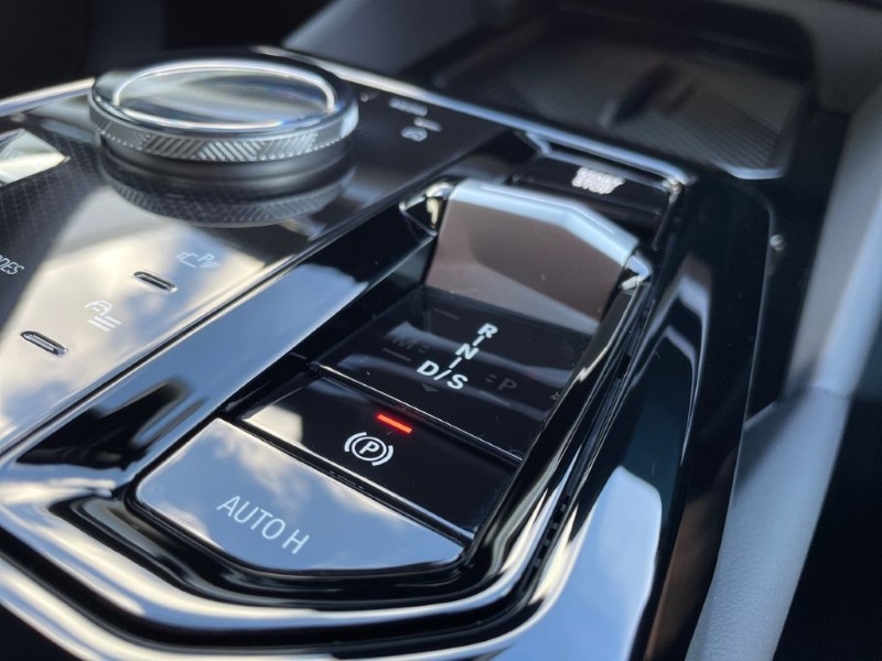 2025 (75) BMW 5 SERIES 520i M Sport 4dr Auto 5025769