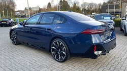 2025 (75) BMW 5 SERIES 520i M Sport 4dr Auto 5025783