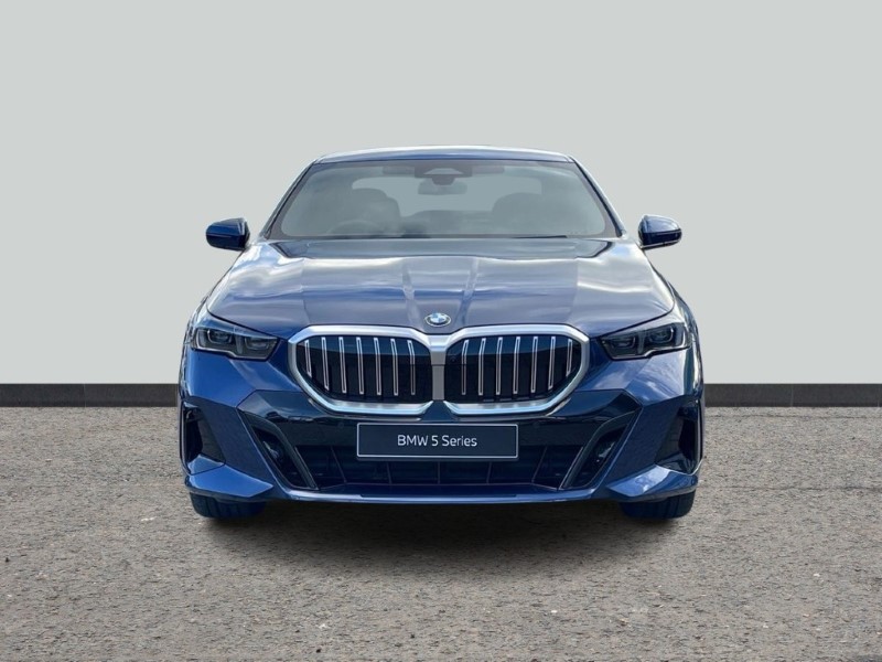 2025 (75) BMW 5 SERIES 520i M Sport 4dr Auto 5025751