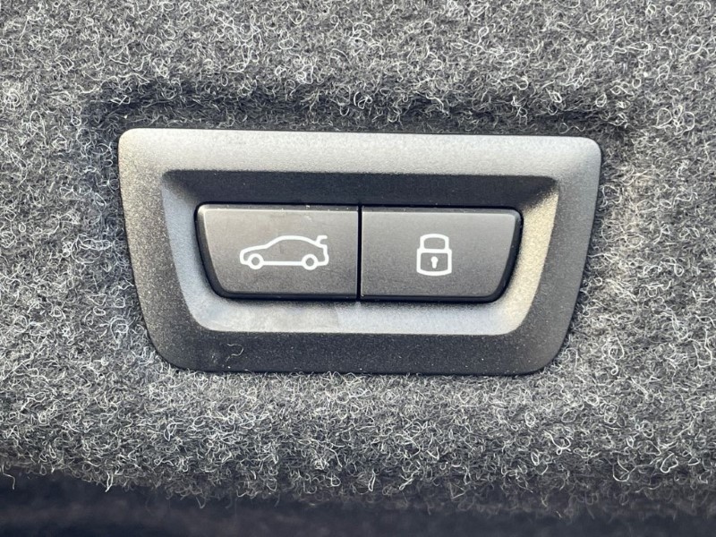 2025 (75) BMW 5 SERIES 520i M Sport 4dr Auto 5025775