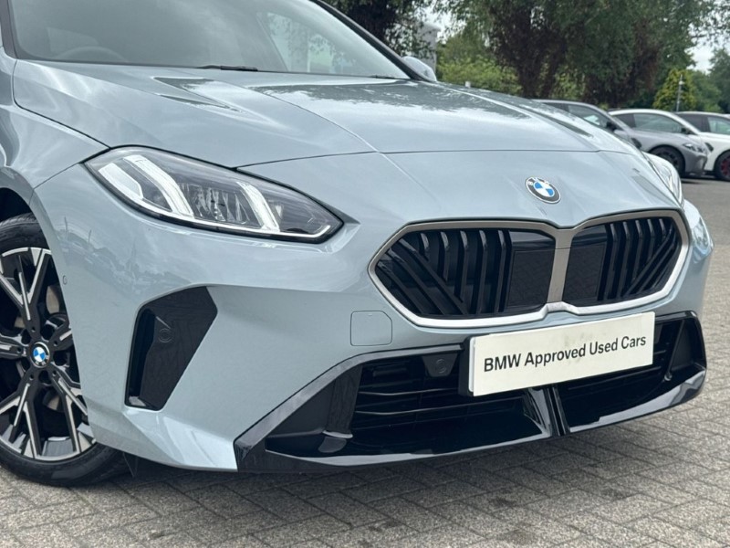 2026 (75) BMW 1 SERIES 120 M Sport 5dr Step Auto 5521885