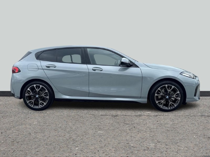 2026 (75) BMW 1 SERIES 120 M Sport 5dr Step Auto 5521848