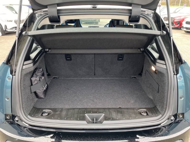 2022 (72) BMW I3 135kW S 42kWh 5dr Auto 5000696