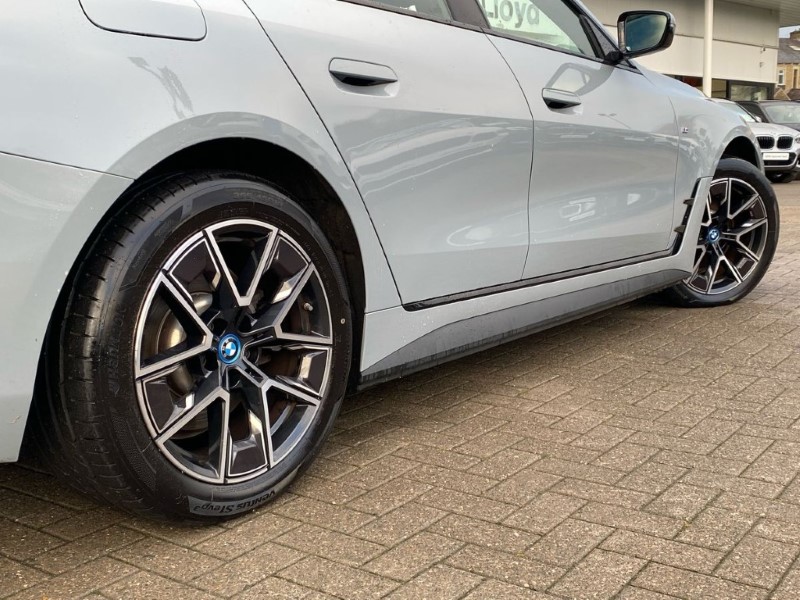 2023 (73) BMW I4 250kW eDrive40 M Sport 83.9kWh 5dr Auto 4957543