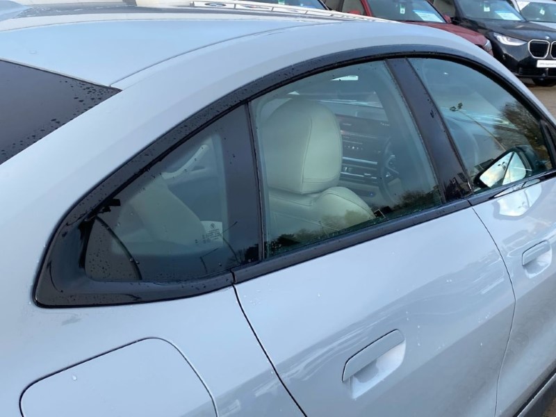 2023 (73) BMW I4 250kW eDrive40 M Sport 83.9kWh 5dr Auto 4957546