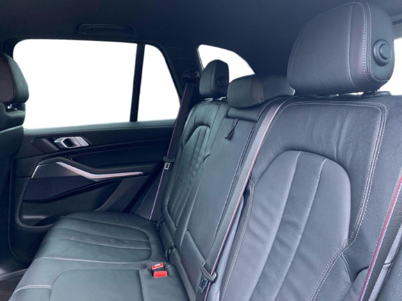 2022 (22) BMW X5 xDrive40d MHT M Sport 5dr Auto 4986302