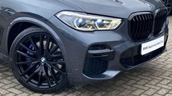 2022 (22) BMW X5 xDrive40d MHT M Sport 5dr Auto 4986331