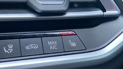 2022 (22) BMW X5 xDrive40d MHT M Sport 5dr Auto 4986321