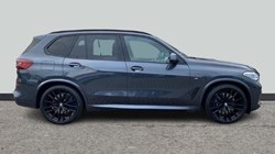 2022 (22) BMW X5 xDrive40d MHT M Sport 5dr Auto 4986293