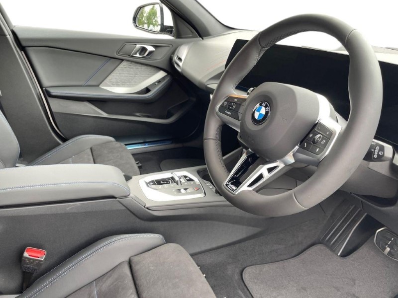 2025 (25) BMW 1 SERIES 120 M Sport 5dr Step Auto 4976894