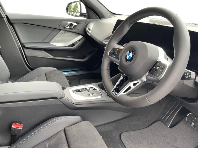2025 (25) BMW 1 SERIES 120 M Sport 5dr Step Auto 4949087