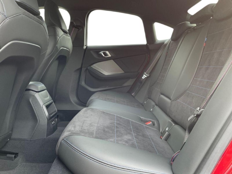 2025 (75) BMW 2 SERIES 220 M Sport 4dr Step Auto 4951995