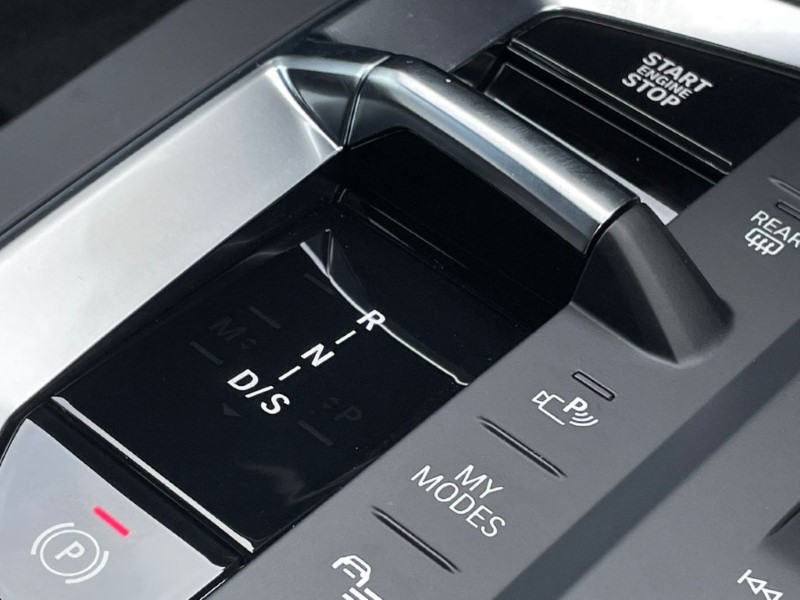 2025 (75) BMW 2 SERIES 220 M Sport 4dr Step Auto 4948808