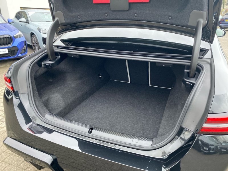 2025 (25) BMW M5 4dr DCT 4984390